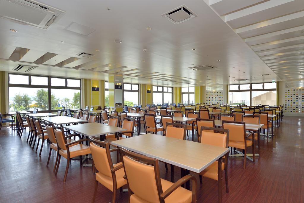 Vessel Hotel Campana Okinawa Chatan Exterior foto